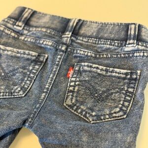💥4/$20💥 Levi's Baby Stonewashed Denim Legging Jeans 12M